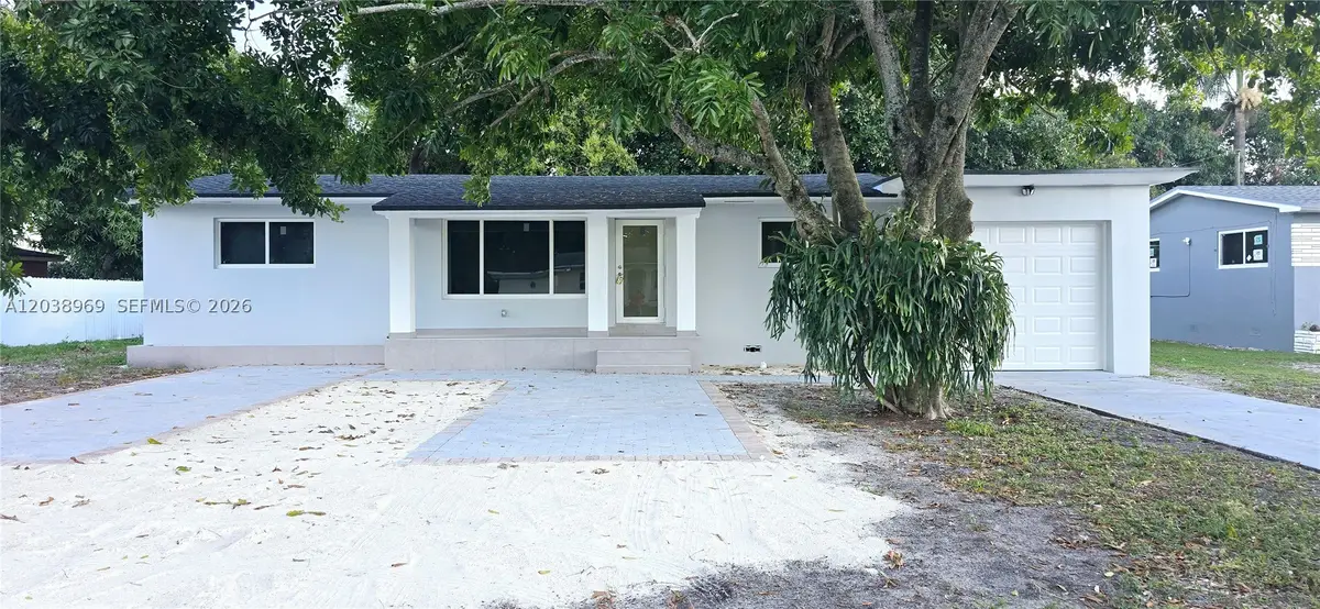 2530 NW 111th St, Miami, FL 33167 - #1