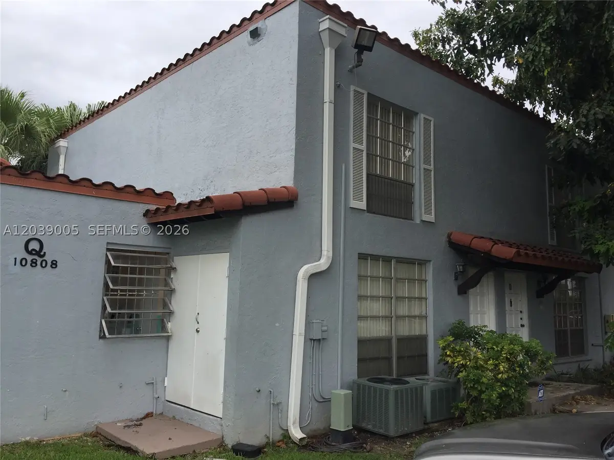10808 N Kendall Dr #Q-4, Miami, FL 33176 - #1