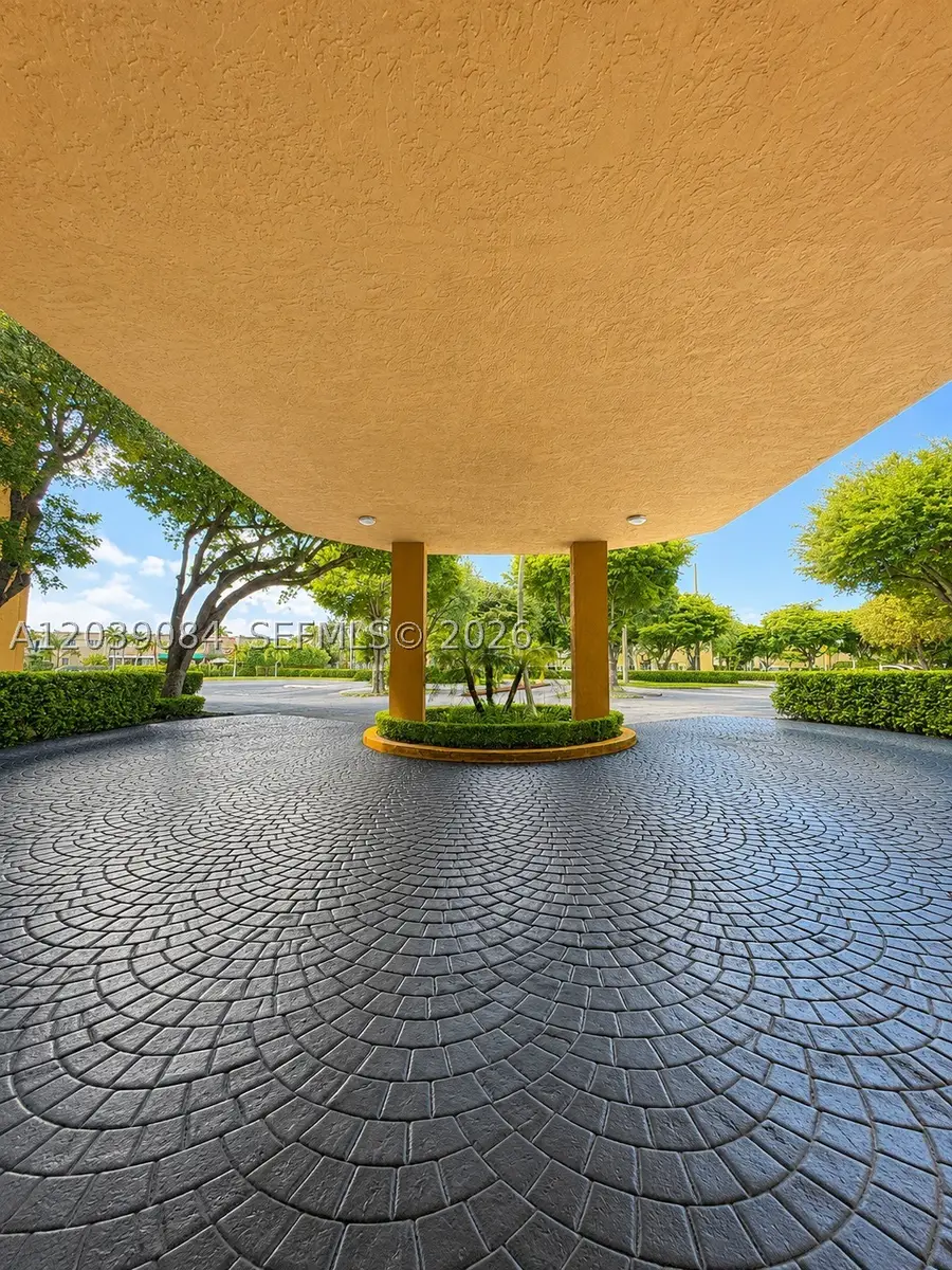11800 SW 18th St #306-4, Miami, FL 33175 - #2
