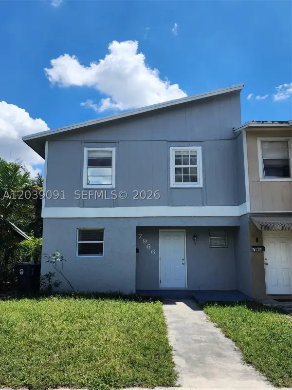 7966 SW 7th Ct, North Lauderdale, FL 33068