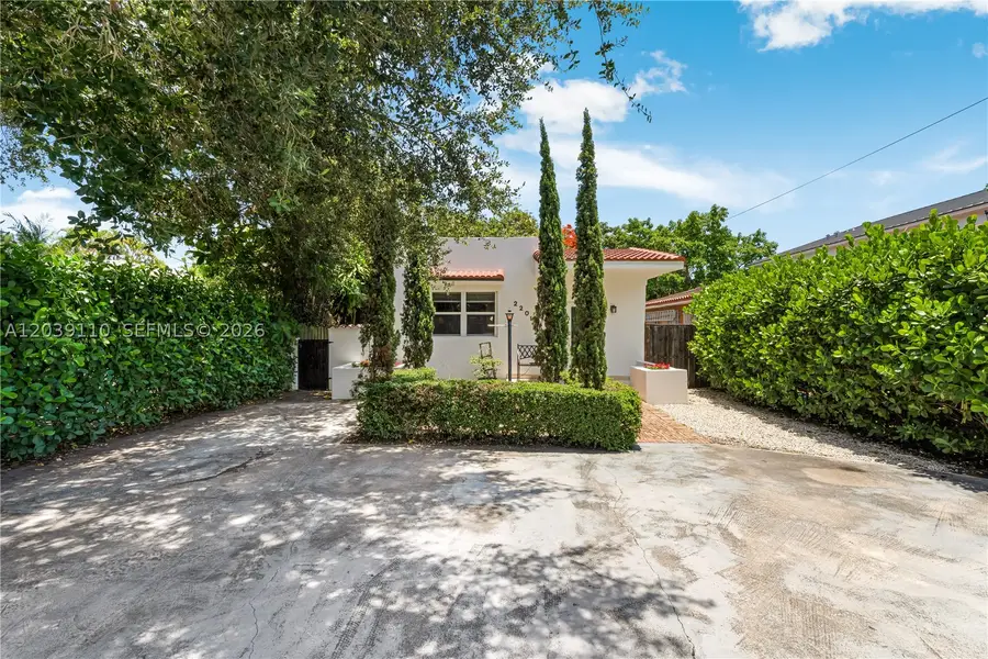 2209 SW 57th Ct, Miami, FL 33155 - #3