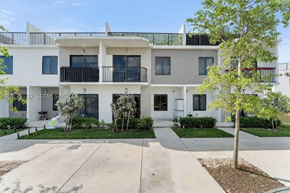 14590 SW 260th St, Homestead, FL 33032 - #1