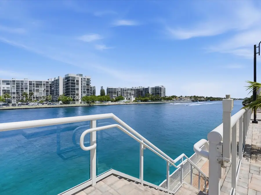 3000 S Ocean Dr #718, Hollywood, FL 33019 - #2
