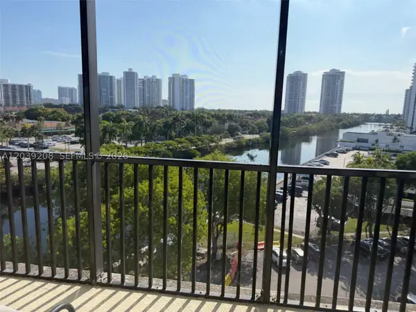 3475 N Country Club Dr #816, Aventura, FL 33180