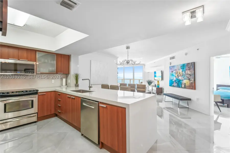 16699 Collins Ave+one Self Parking #4110, Sunny Isles Beach, FL 33160 - #2