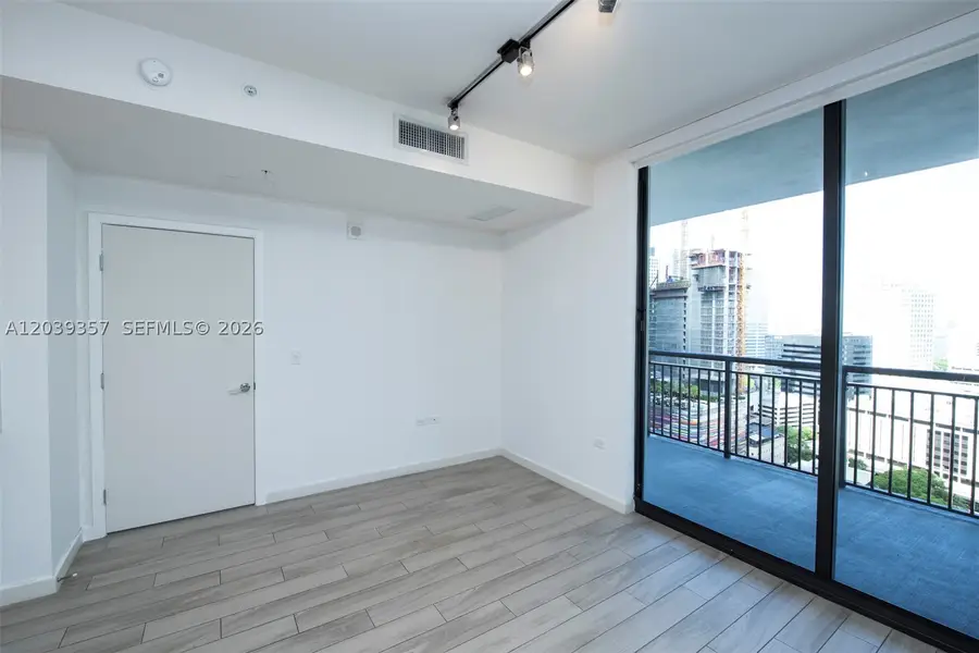 999 SW 1st Ave #2402, Miami, FL 33130 - #2
