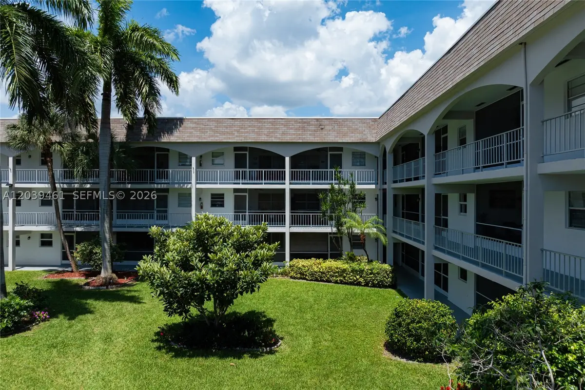 541 Blue Heron Dr #308, Hallandale Beach, FL 33009 - #1