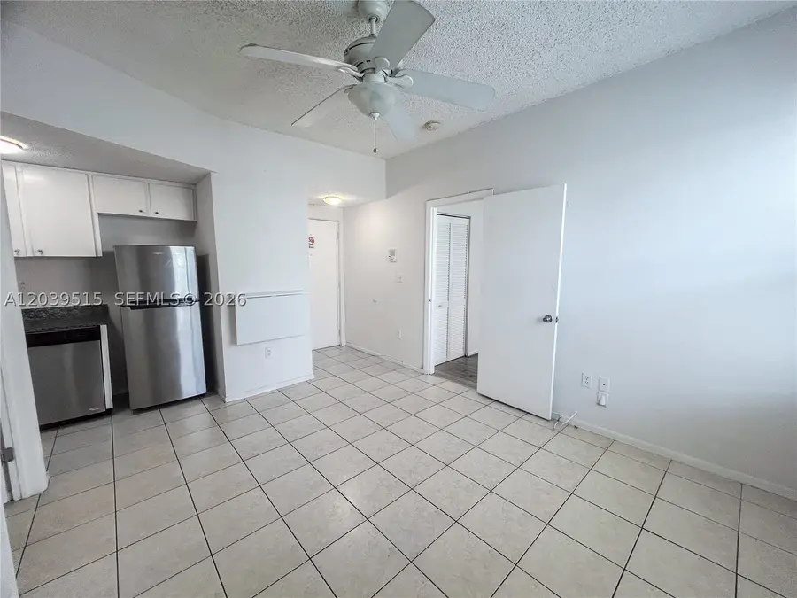1218 Drexel Ave #204, Miami Beach, FL 33139 - #3