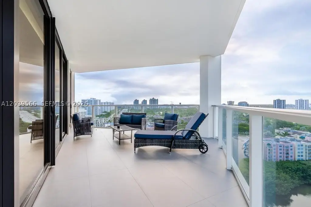 19500 Turnberry Way #16B, Aventura, FL 33180 - #1