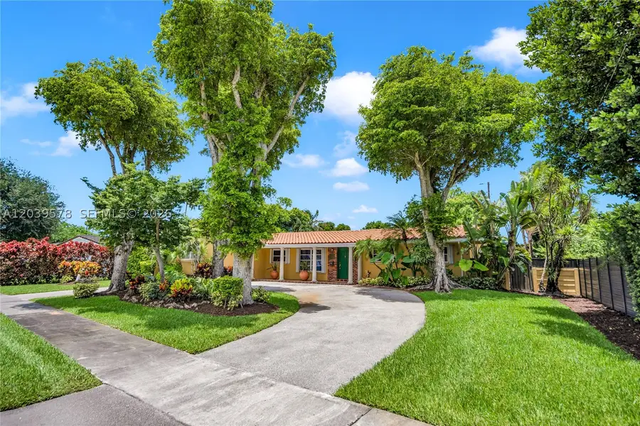 8701 SW 87th Ct, Miami, FL 33173 - #2