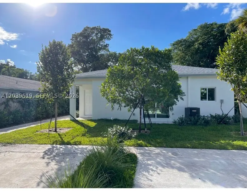 920 NW 81st St, Miami, FL 33150 - #2