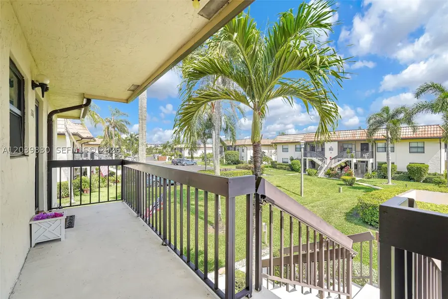 7142 Golf Colony Ct #206, Lake Worth, FL 33467 - #2