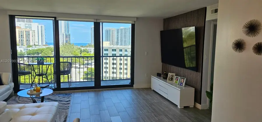 17600 N Bay Rd #N906, Sunny Isles Beach, FL 33160 - #3