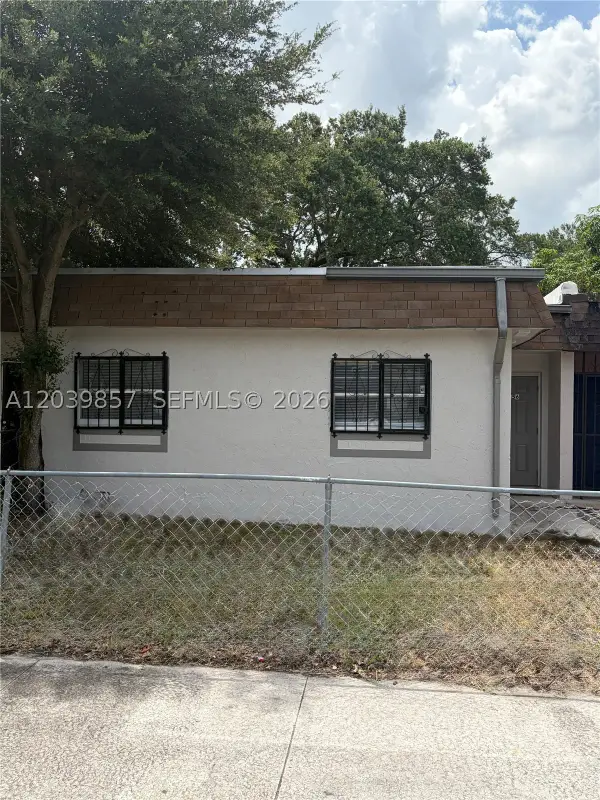 3856 NW 207 St Rd, Miami Gardens, FL 33055