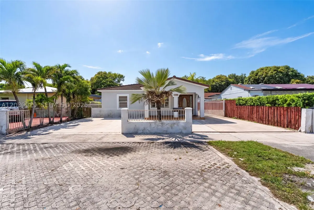 920 NW 35th Ave, Miami, FL 33125 - #1
