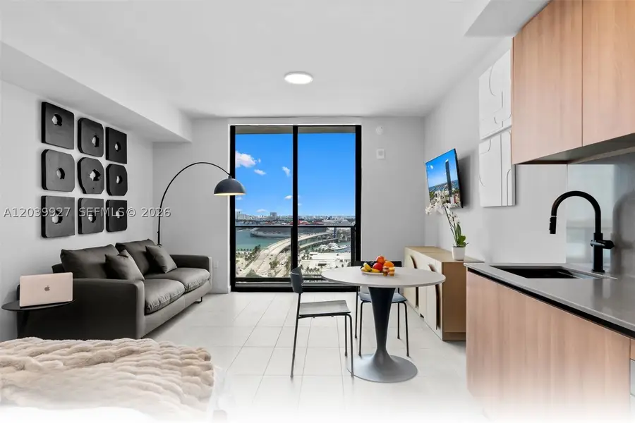 121 NE 5th St #3200, Miami, FL 33132 - #3