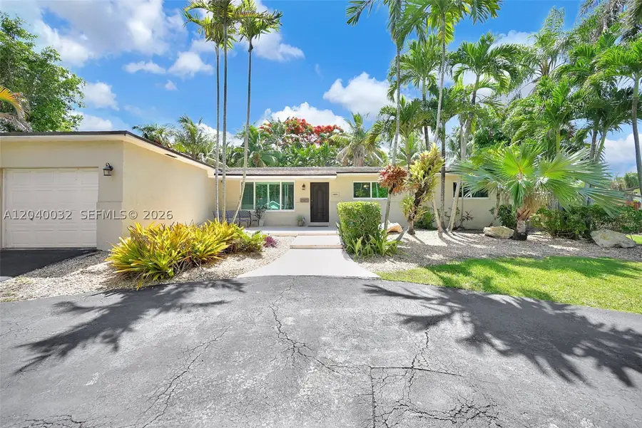14501 SW 99th Ave, Miami, FL 33176 - #2