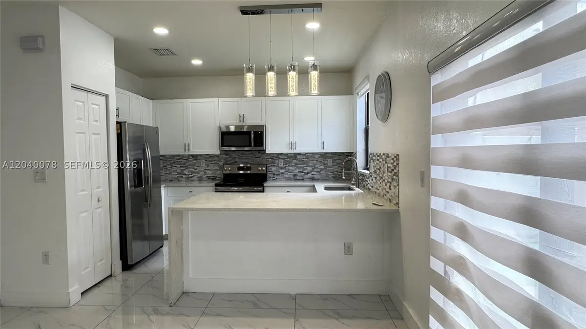 3318 W 106th Ter, Hialeah, FL 33018 - #1