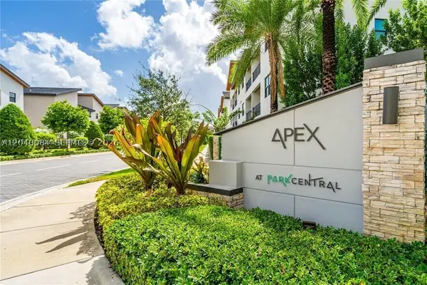 8025 NW 104th Ave #31, Doral, FL 33178