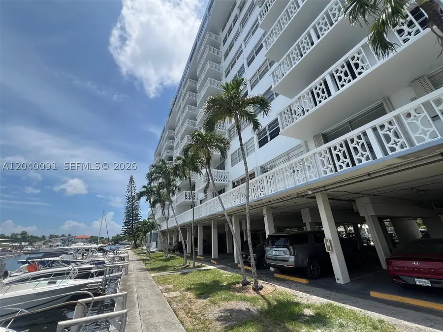 13155 Ixora Ct #703, North Miami, FL 33181 - #3