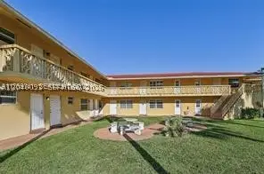 90 NE 19th Ave #1, Deerfield Beach, FL 33441