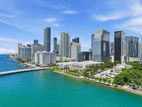701 Brickell Key Blvd #1903, Miami, FL 33131