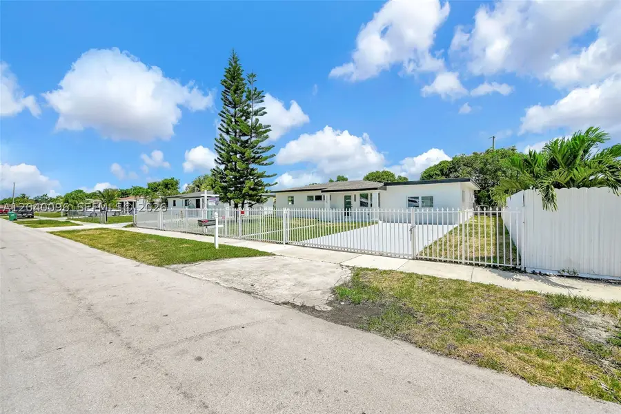 3320 NW 172nd Ter, Miami Gardens, FL 33056 - #3