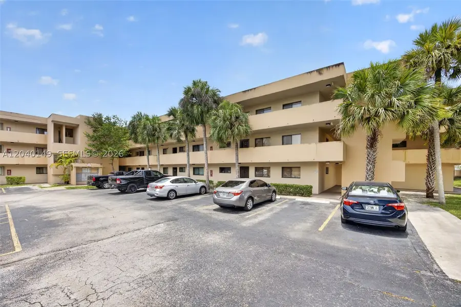 8415 SW 107th Ave #240W, Miami, FL 33173 - #2