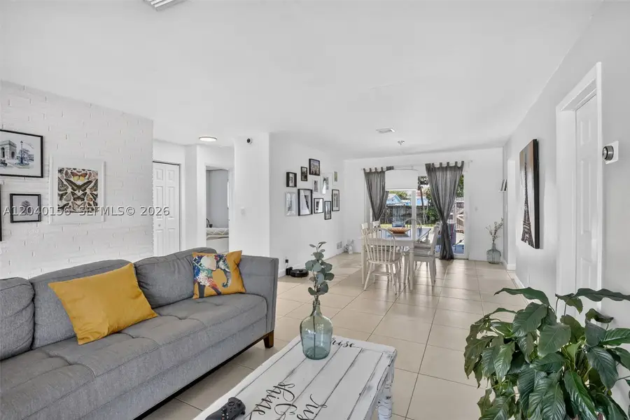 2220 N 40th Ave, Hollywood, FL 33021 - #3