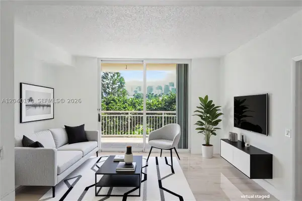 2475 Brickell Ave #704, Miami, FL 33129