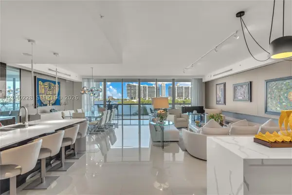 3300 NE 188th St #318, Aventura, FL 33180
