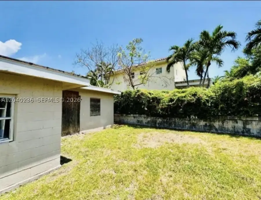 2616 NE 214th St, Miami, FL 33180 - #2