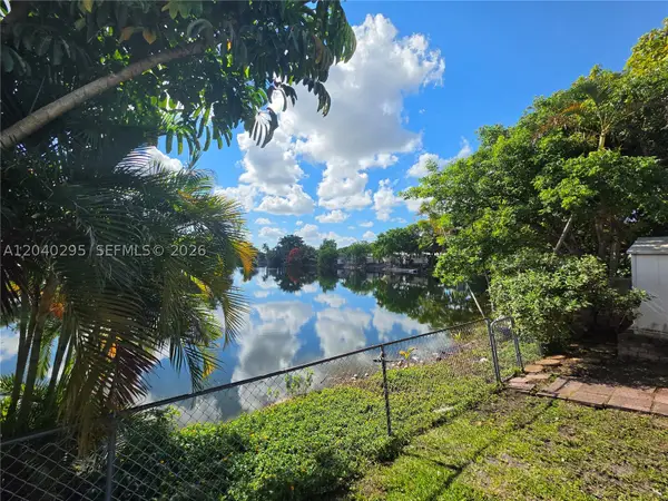 1529 SW 131 Avenue, Miami, FL 33184