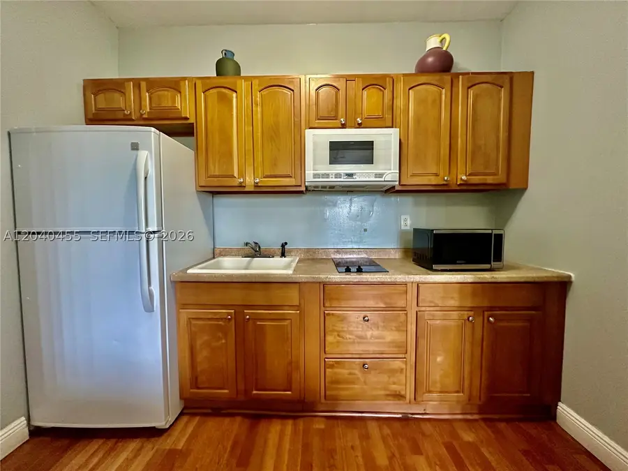 26 Diplomat Pkwy #2368, Hallandale Beach, FL 33009 - #2