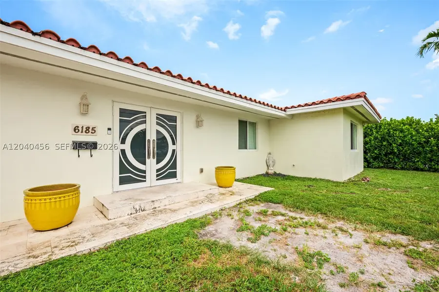 6185 W 10th Ave, Hialeah, FL 33012 - #3