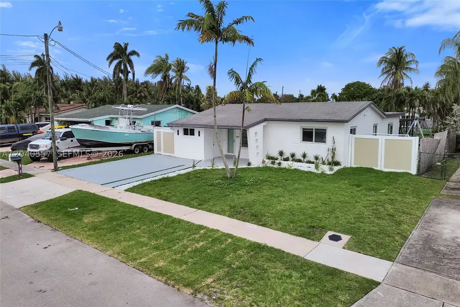 4480 SW 34th Dr, Dania Beach, FL 33312 - #2
