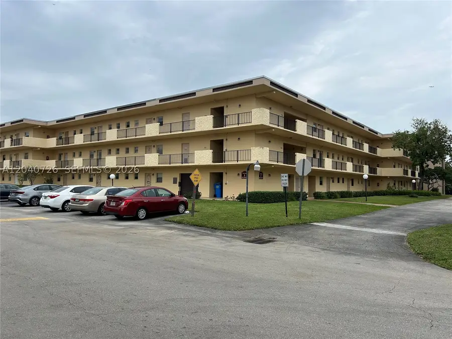 100 Berkley Rd #210, Hollywood, FL 33024 - #2
