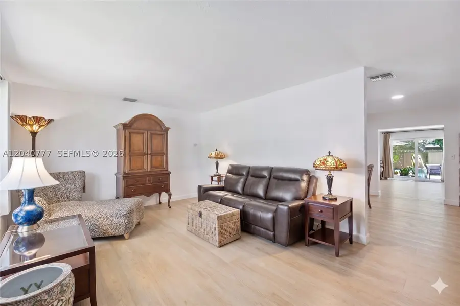 9241 SW 183rd Ter, Palmetto Bay, FL 33157 - #2