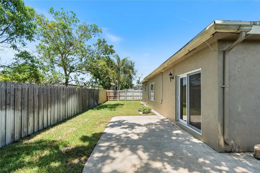5160 SW 8th St, Margate, FL 33068 - #3
