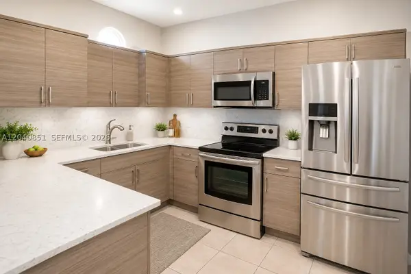 4301 SW 160th Ave #101, Miramar, FL 33027