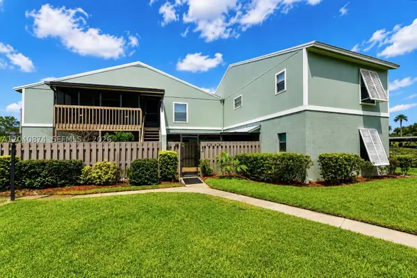 1188 Breezy Way #6D, Sebastian, FL 32958