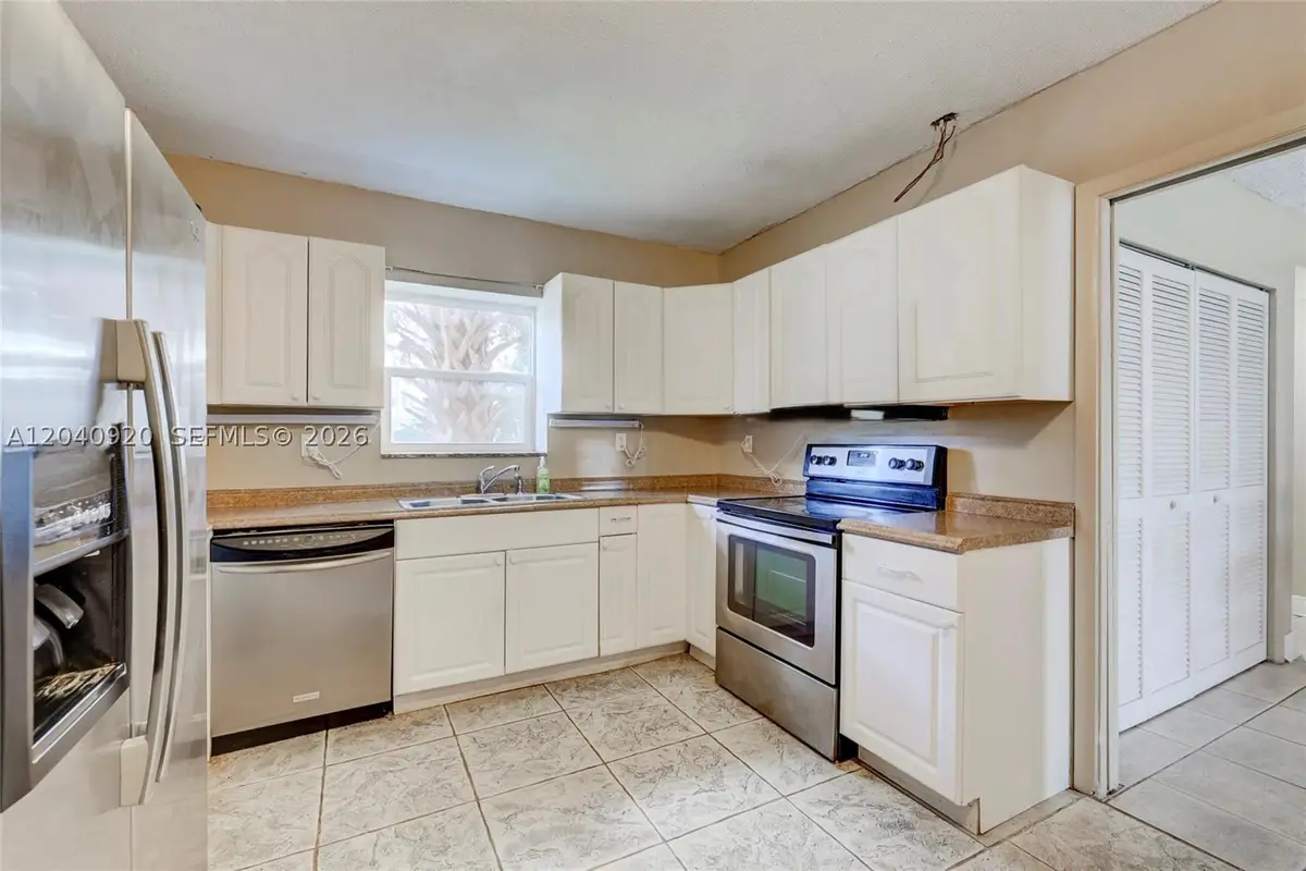 350 Sunshine Dr, Coconut Creek, FL 33066 - #1