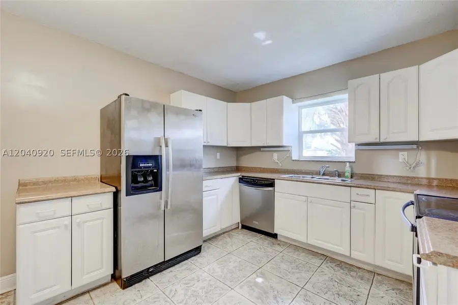 350 Sunshine Dr, Coconut Creek, FL 33066 - #2