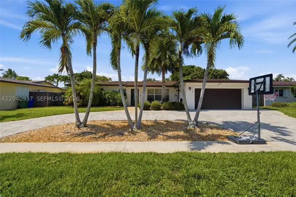 11700 NW 14th St, Pembroke Pines, FL 33026