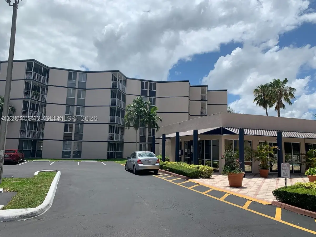 7035 NW 186th St #D310, Hialeah, FL 33015 - #1