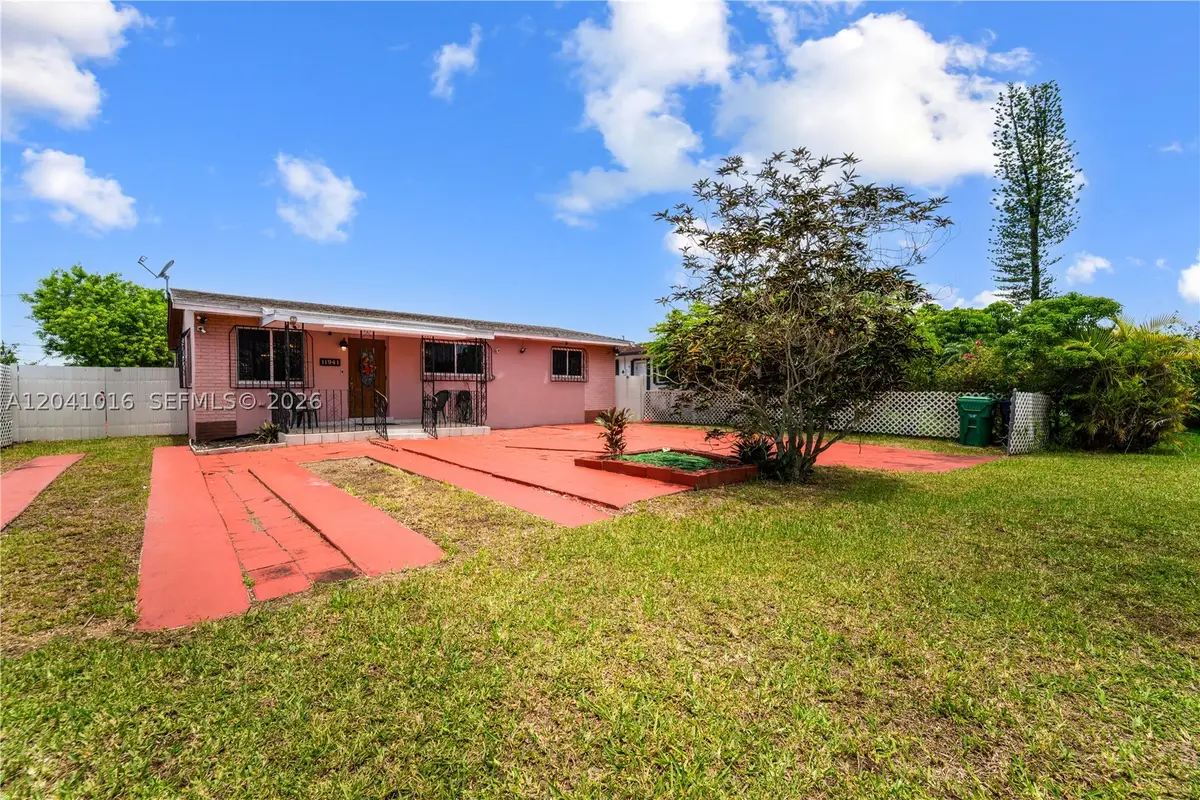 11941 SW 4th St, Miami, FL 33184 - #1