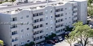 600 NW 32nd Pl #303, Miami, FL 33125 - #1