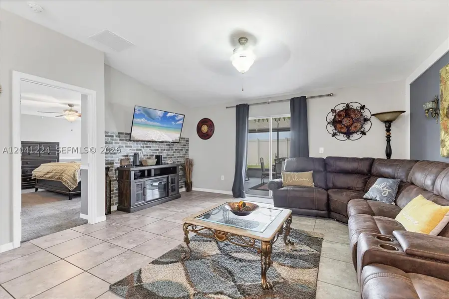 16505 Myrtle, Wimauma, FL 33598 - #3