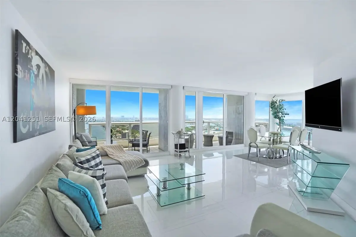 1717 N Bayshore Dr #D-3931, Miami, FL 33132 - #1