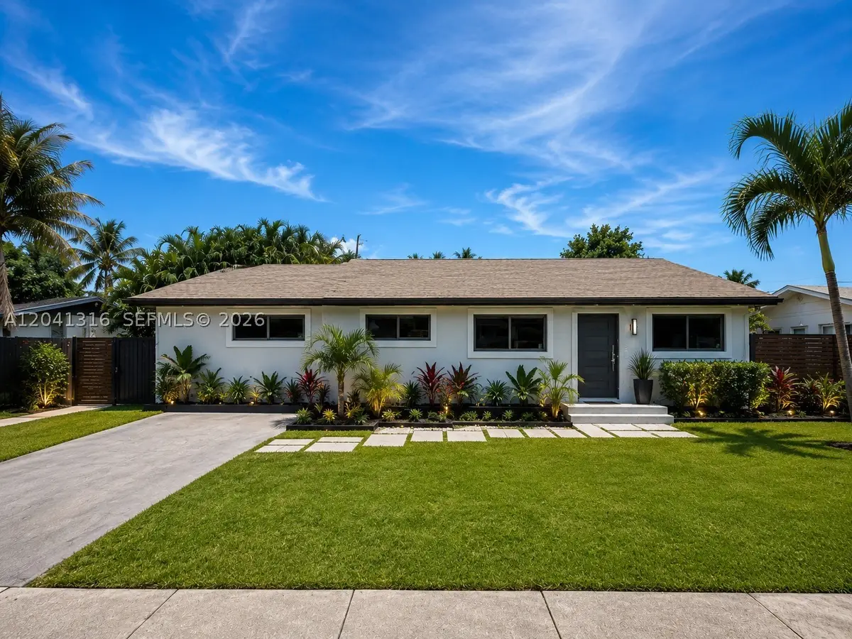 10015 SW 213th Ter, Cutler Bay, FL 33189 - #1